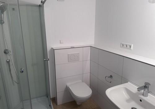 Bad - Einliegerwohnung - UG