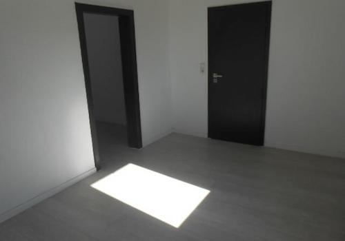 z.B. Büro OG