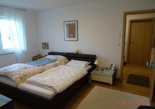 Schlafzimmer EG