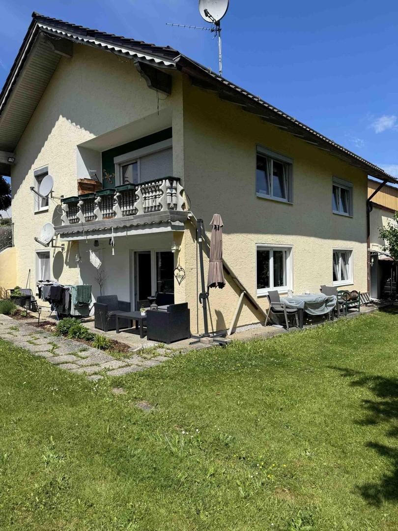 Sicht Wohnung vom Garten aus