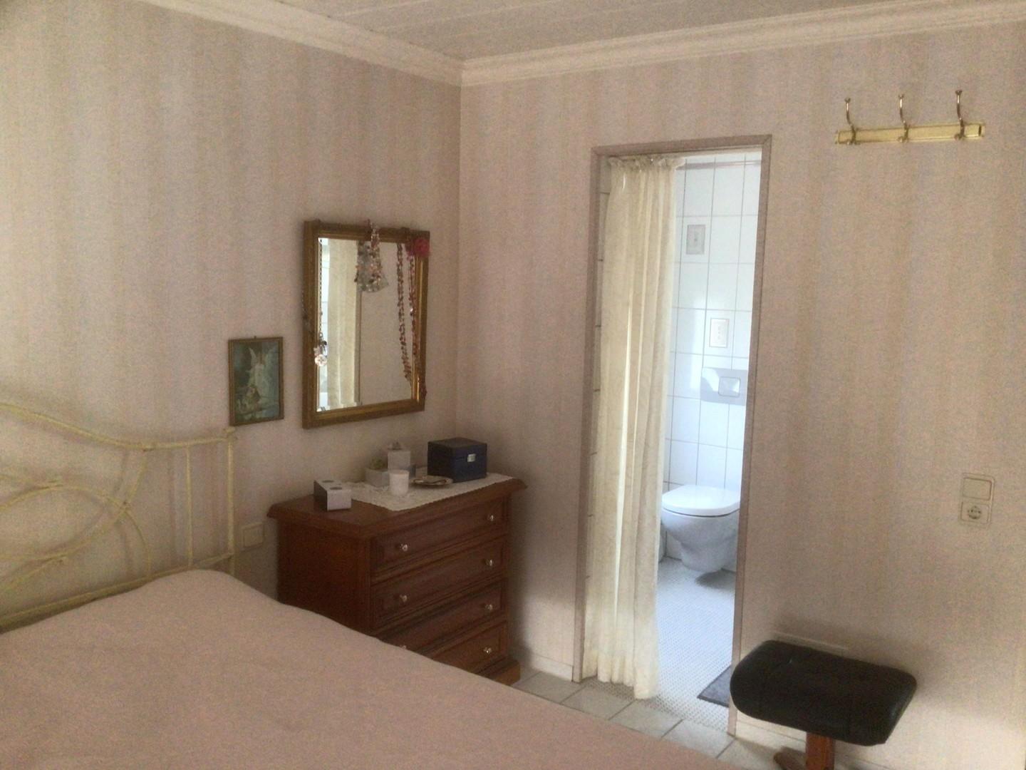 Ansicht auf Badezimmer EG