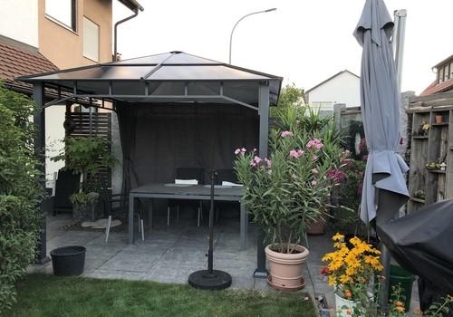Überdachte Terrasse 
