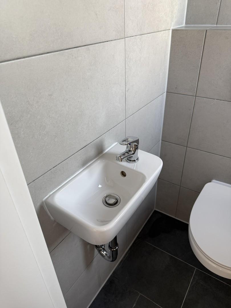 Gäste-WC EG