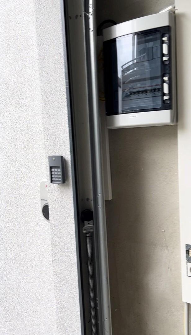 Wallbox Garage außen