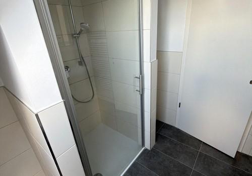 Dusche DG