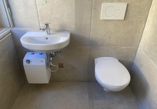 Toilettenraum