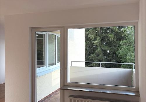 Wohnzimmer Blick Balkon 3
