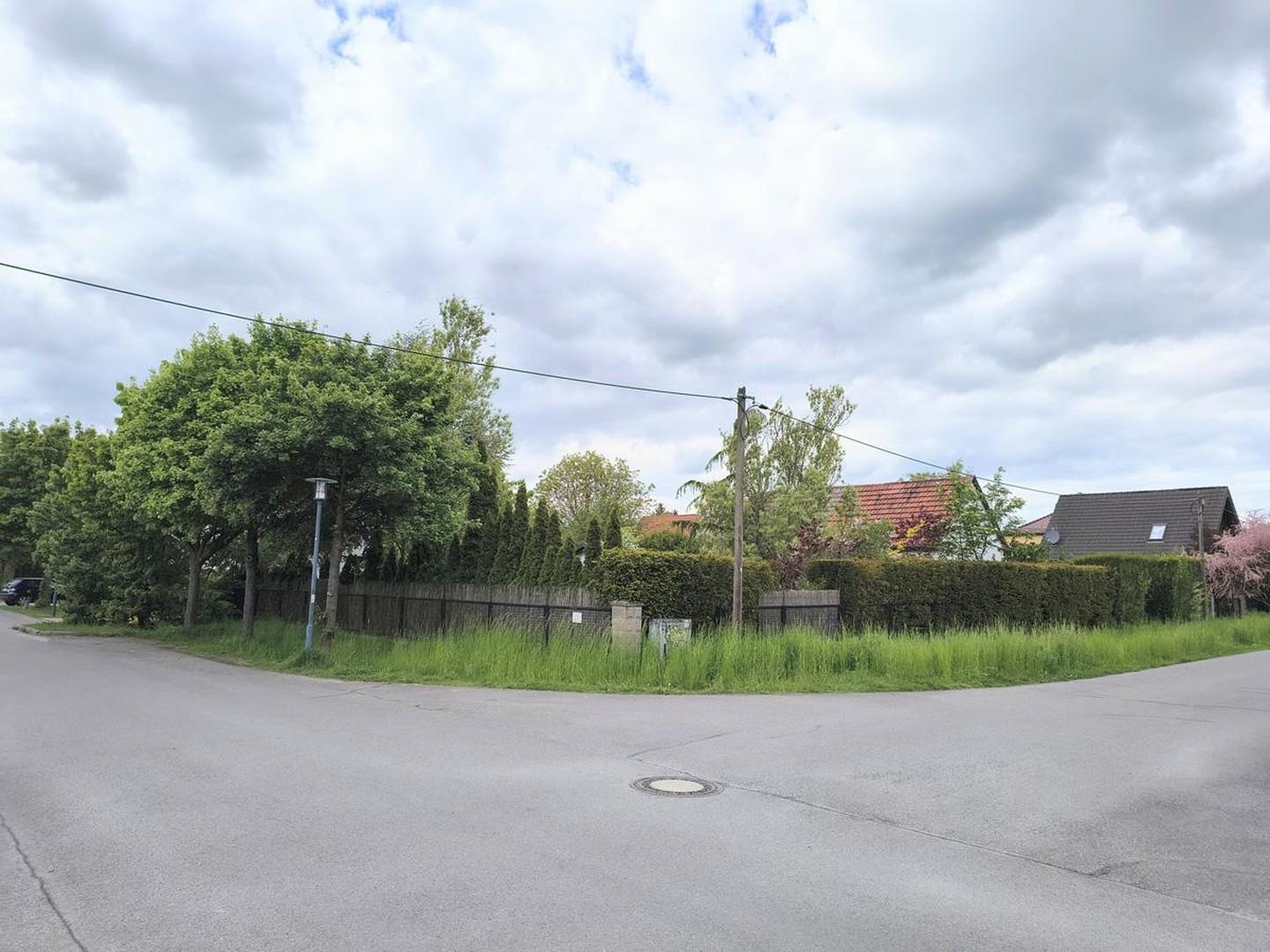 Eckgrundstück