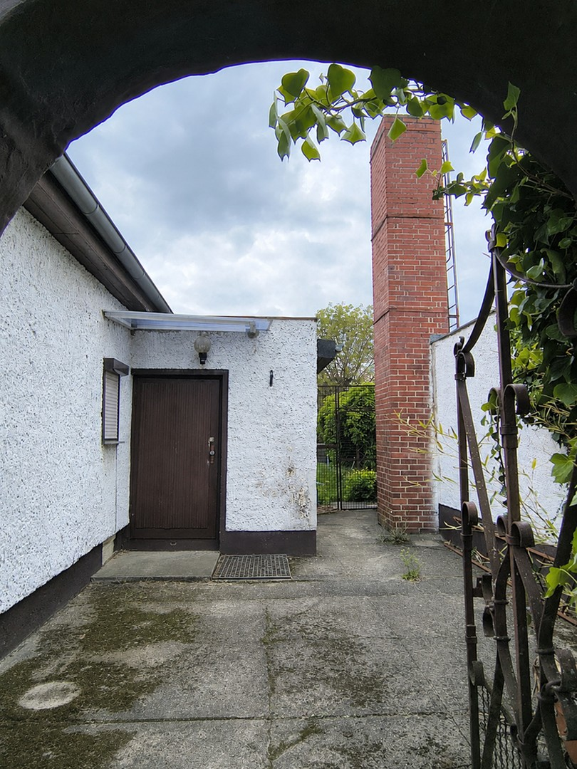 Innenhof Blick zur Eingangstür