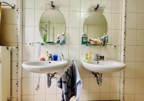 Doppelwaschbecken (OG)