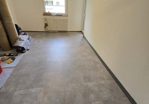 Schlafzimmer, neuer Fußboden