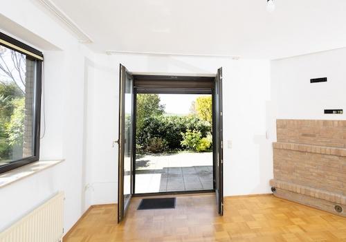 Zugang Terrasse (EG)