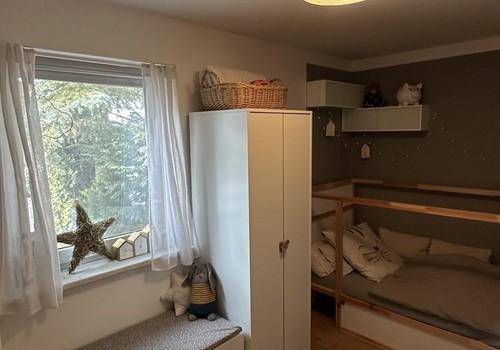 Kinderzimmer -unten-