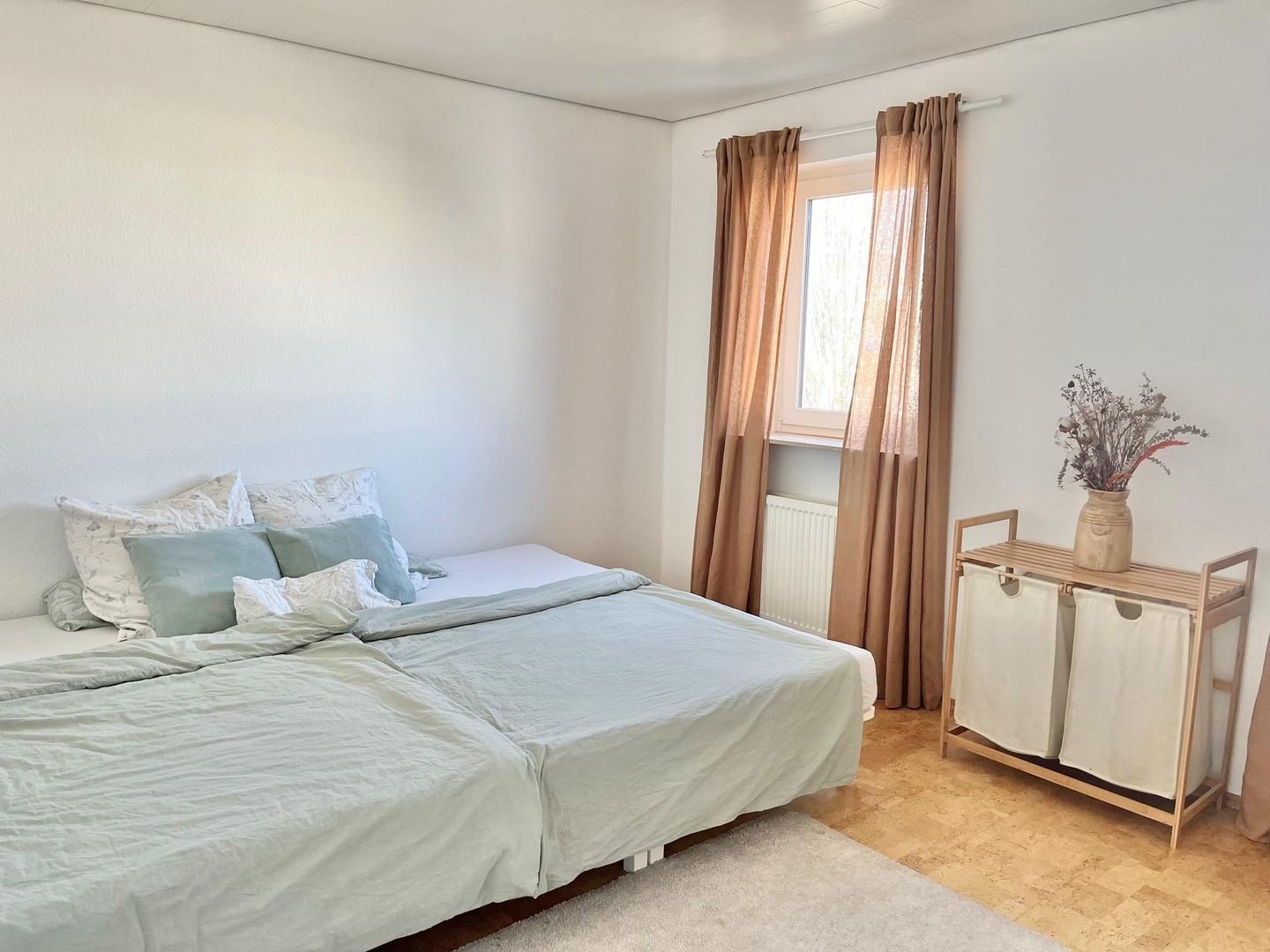 Schlafzimmer (OG)