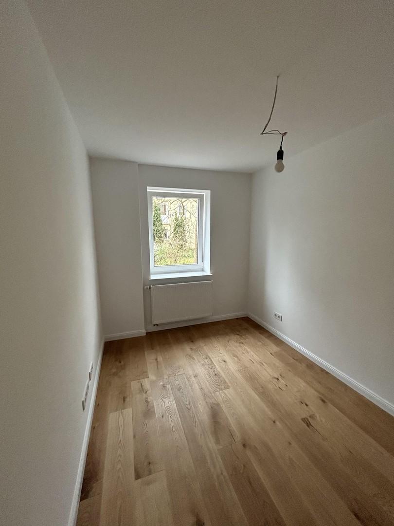 Schlafzimmer / Arbeitszimmer