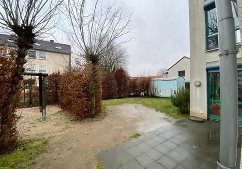 Garten mit Terrasse