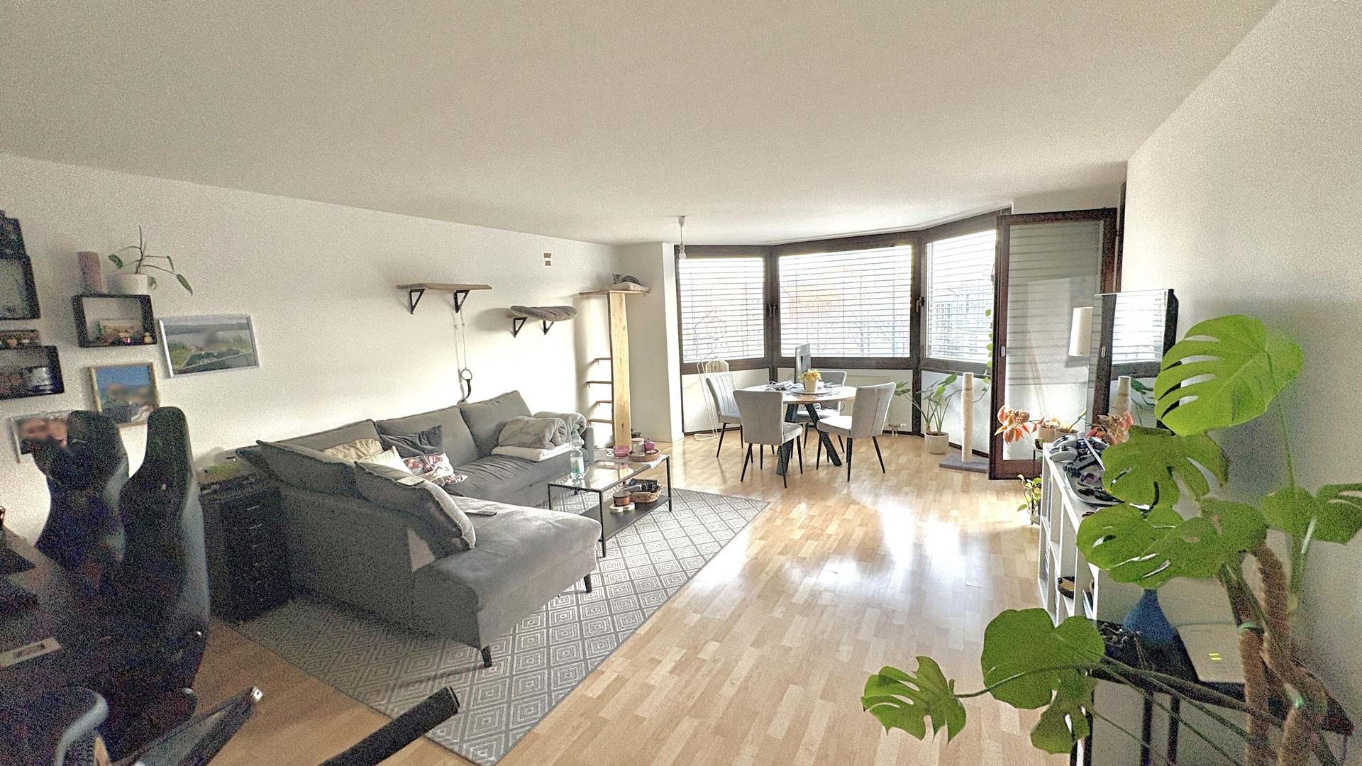 Wohn- und Esszimmer