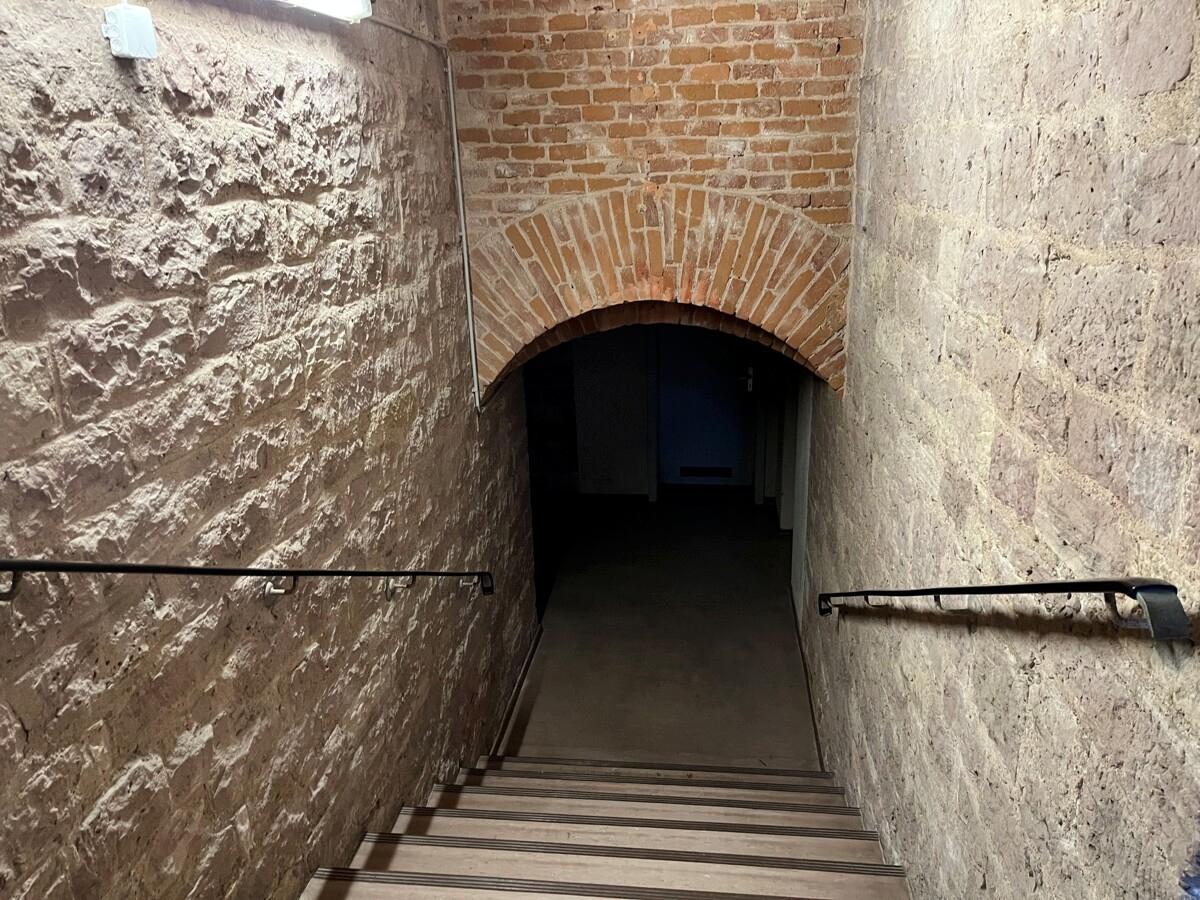 Zugang Keller