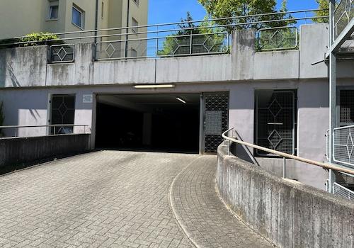 Auffahrt Parken
