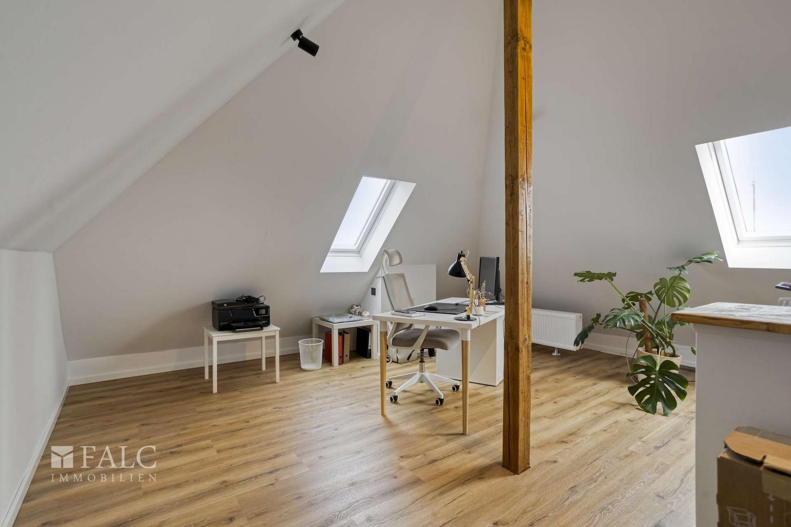 Arbeitszimmer