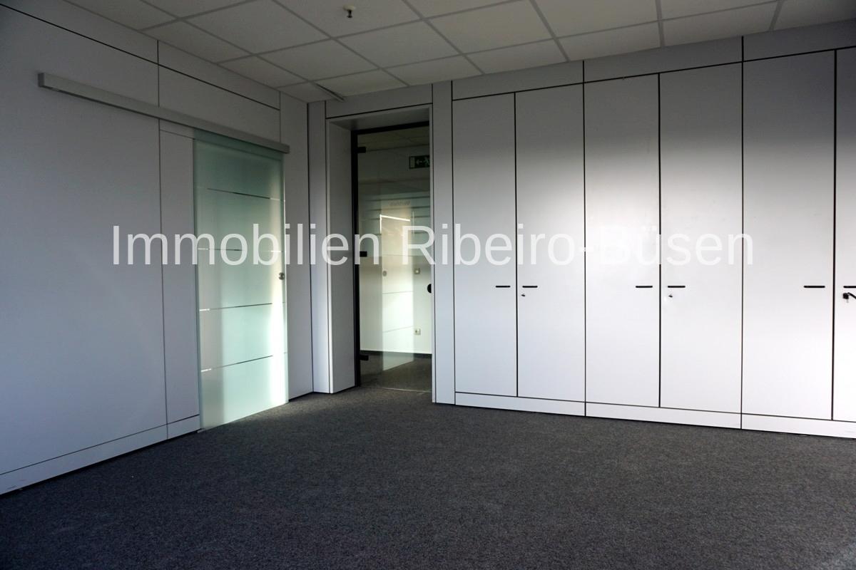 Bürobeispiel
