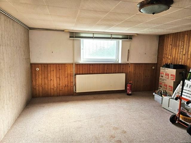 Jugendzimmer Keller 