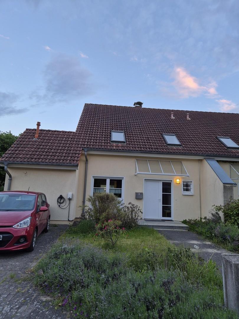 Straßenansicht, Wallbox