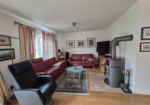 Sitzecke, Fernsehen, Kamin
