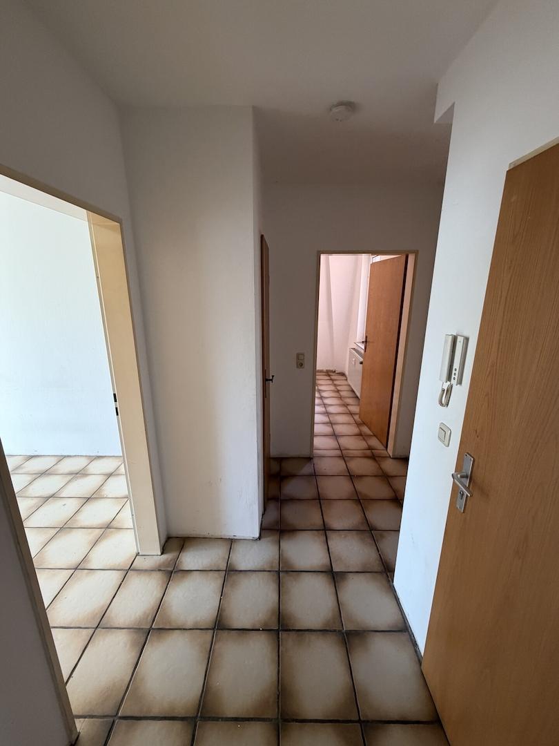 9 Wohnungsdiele