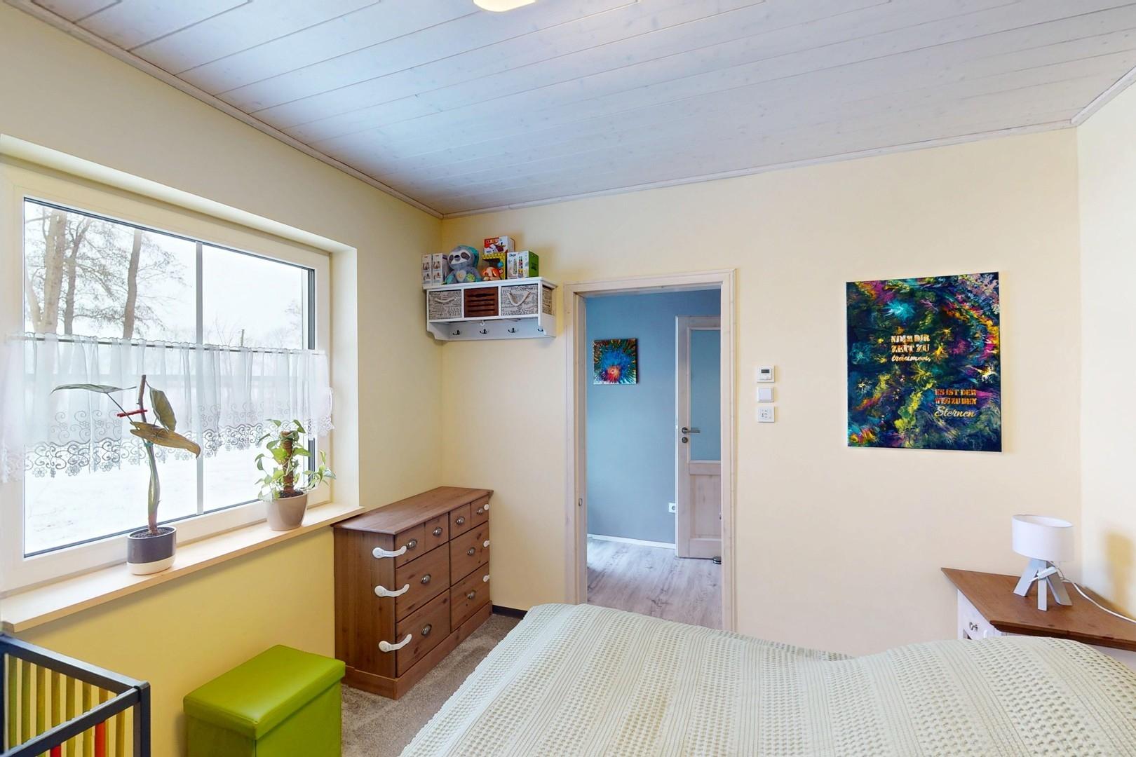 Kinderzimmer / Gast EG