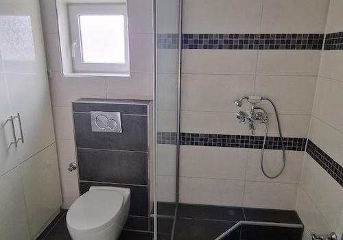 Badezimmer 1. OG
