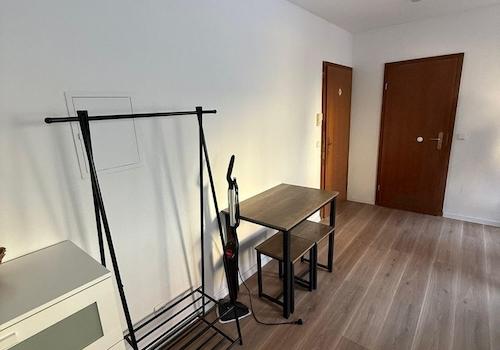 Wohn-/Schlafzimmer