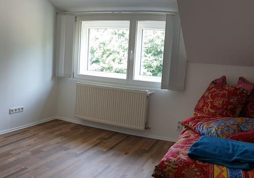Buero oder z.B.Spielzimmer