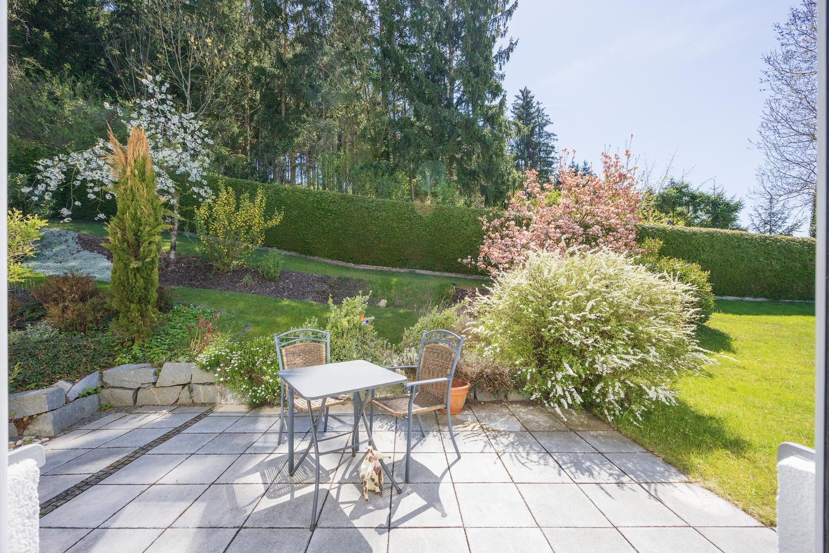 Sonnige Terrasse