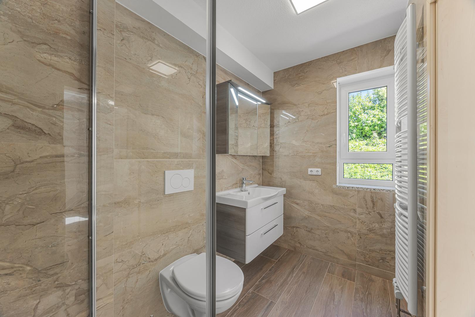 Erdgeschoss Badezimmer