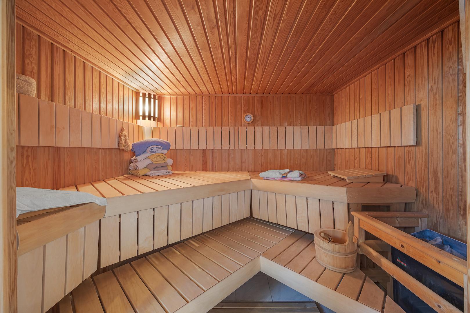 Große Sauna