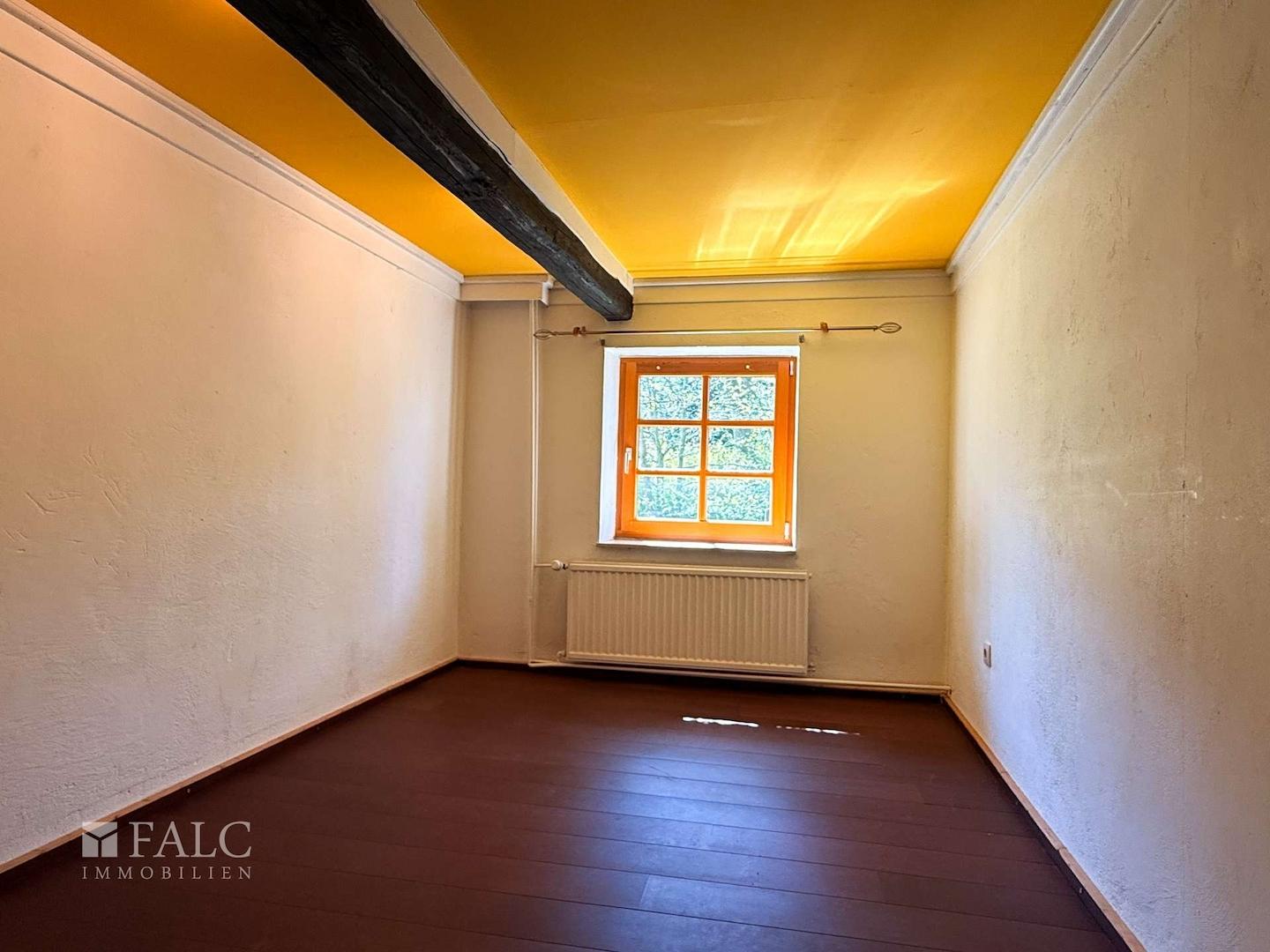 Zimmer 2 / Büro
