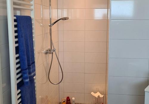 möbl. Dusche