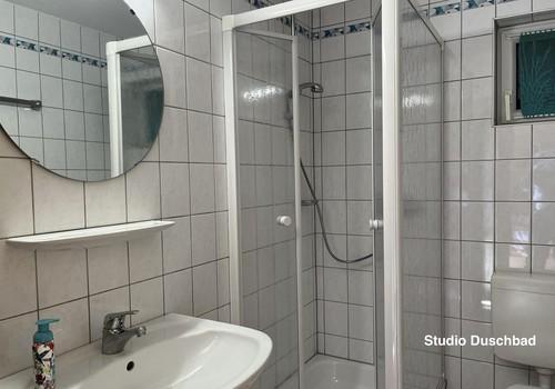 Dusche Studio