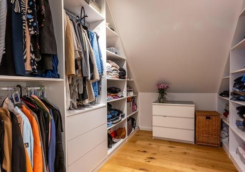 Ankleidezimmer Tischlerarbeit