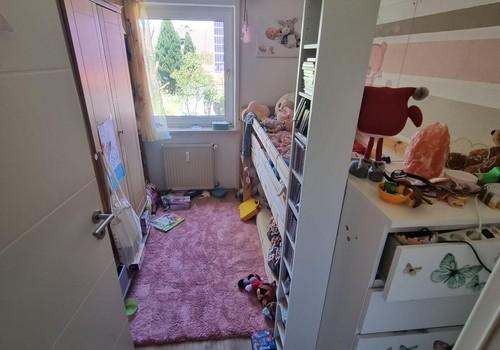 Kinder-/Arbeitszimmer