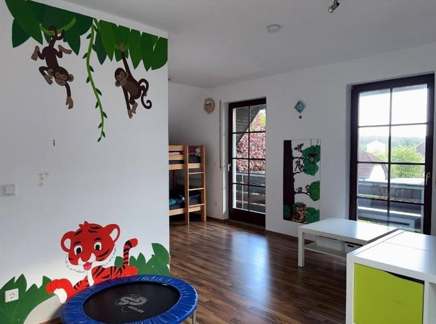 Kinderzimmer 2 OG