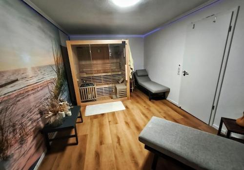Wellness und Sauna UG