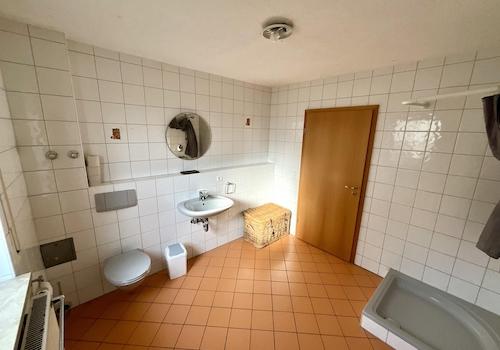 Bad unten