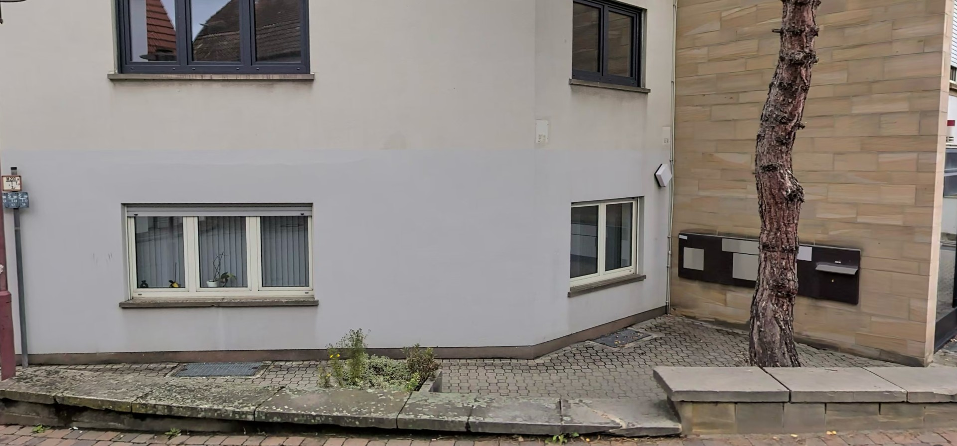Außenbereich Stühle, Fahrrad