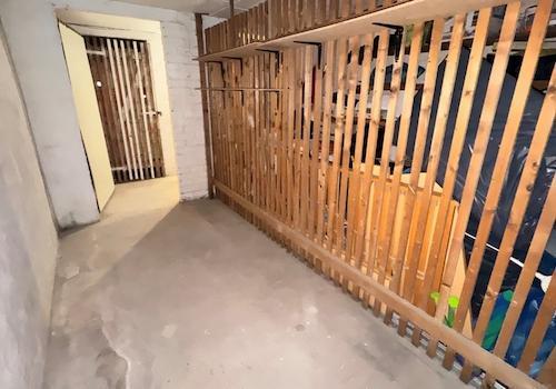 Keller zur Wohnung