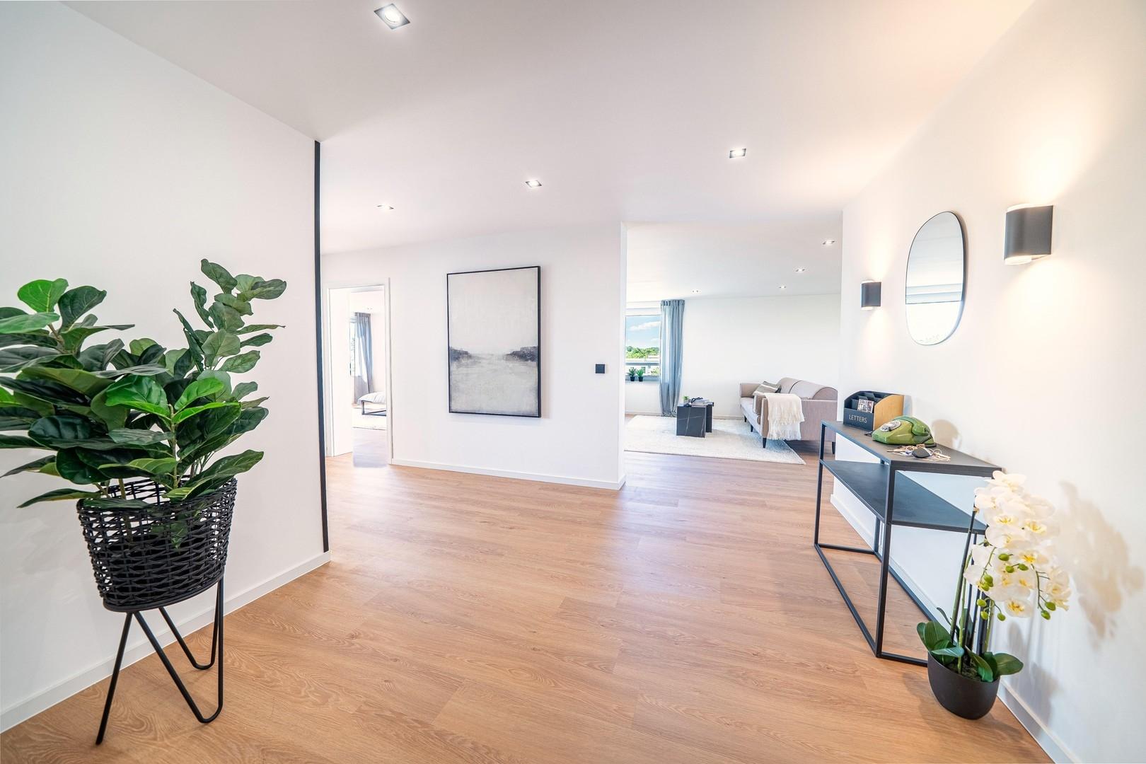 Flur 1