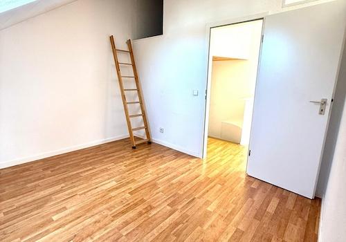 Kinderzimmer / Büro