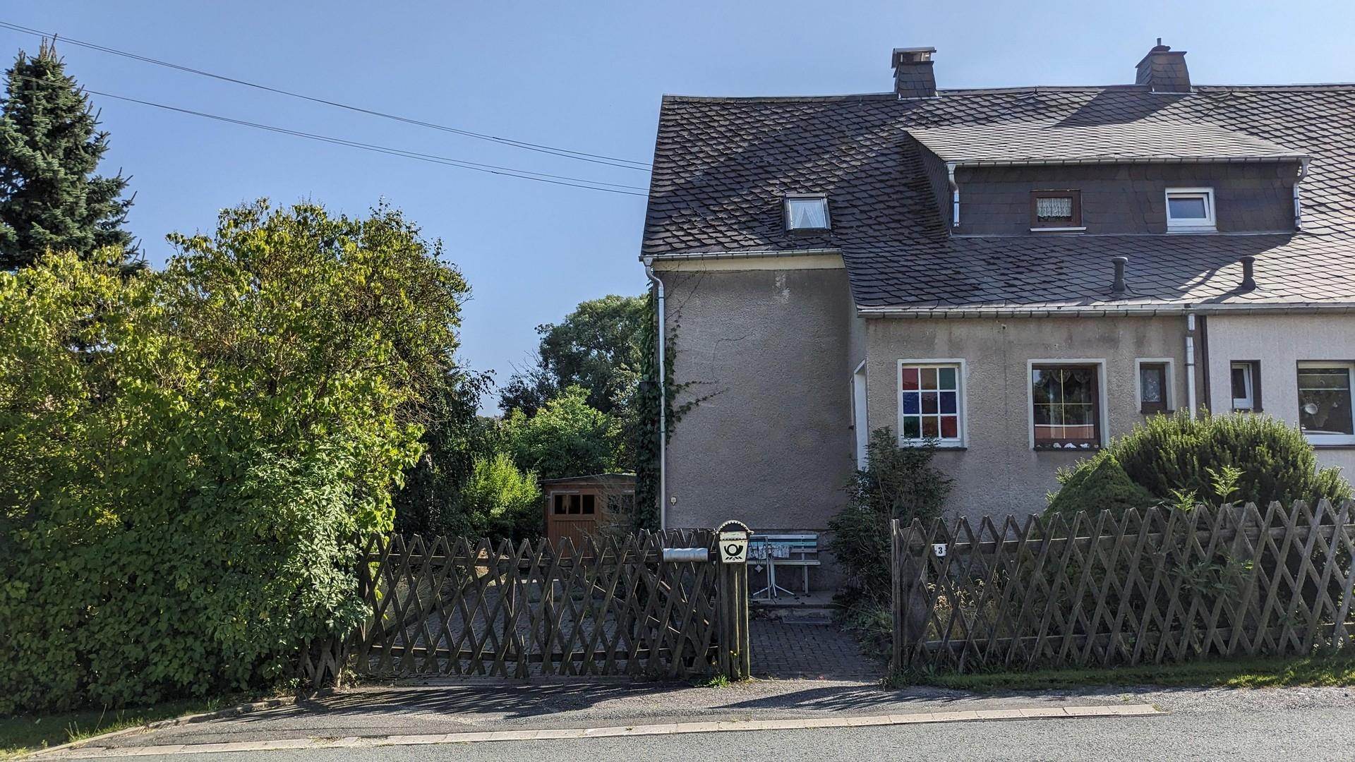 Doppelhaushälfte