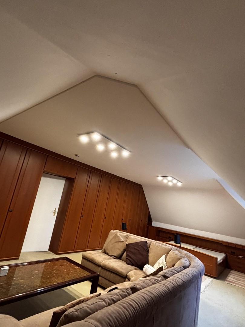 Schlafzimmer OG